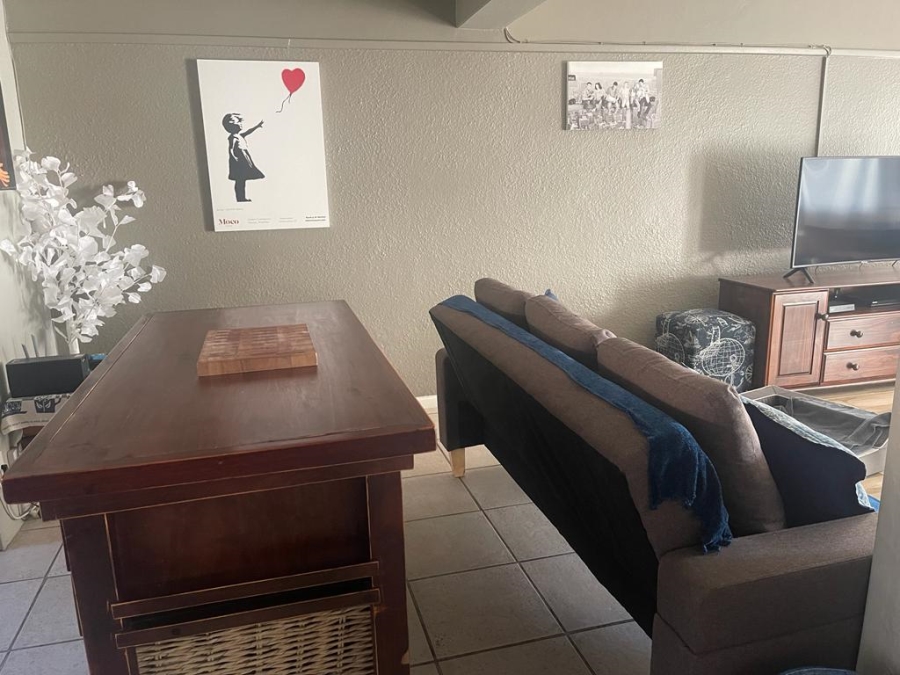 To Let 2 Bedroom Property for Rent in Sea Point Western Cape
